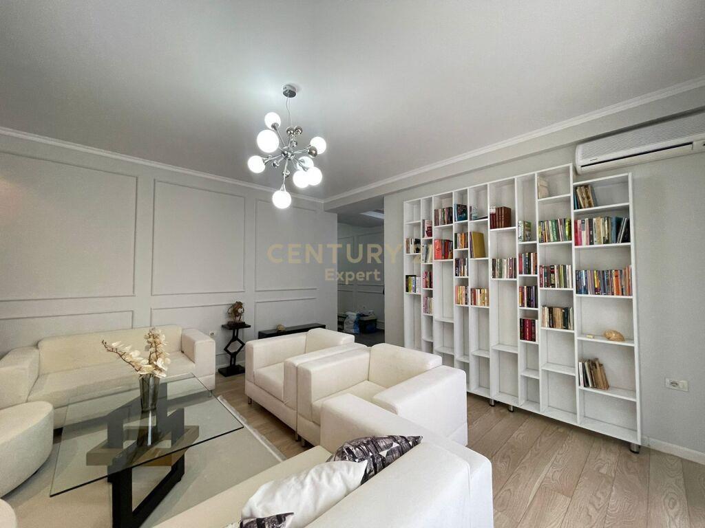 Qira Apartament 2+1+2+Dy Ballkone | Rruga e Kavajes 1000 €