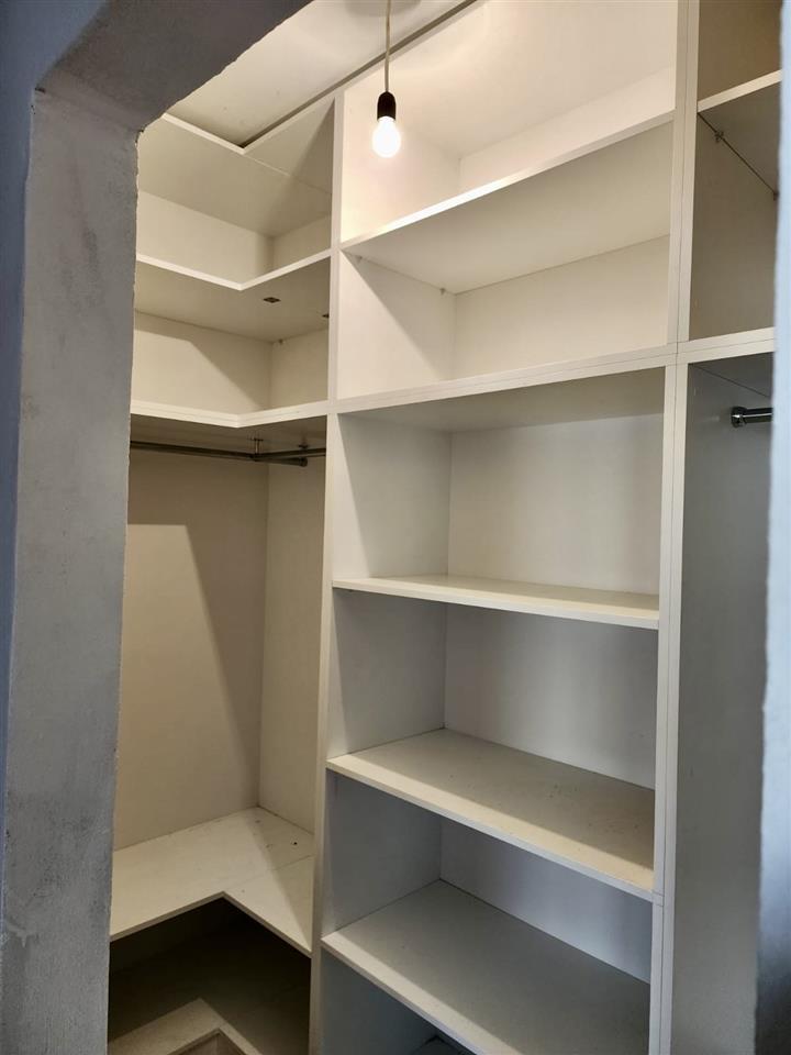 Jepet me qera apartamenti 1+1+ Garderobe +Ballkon