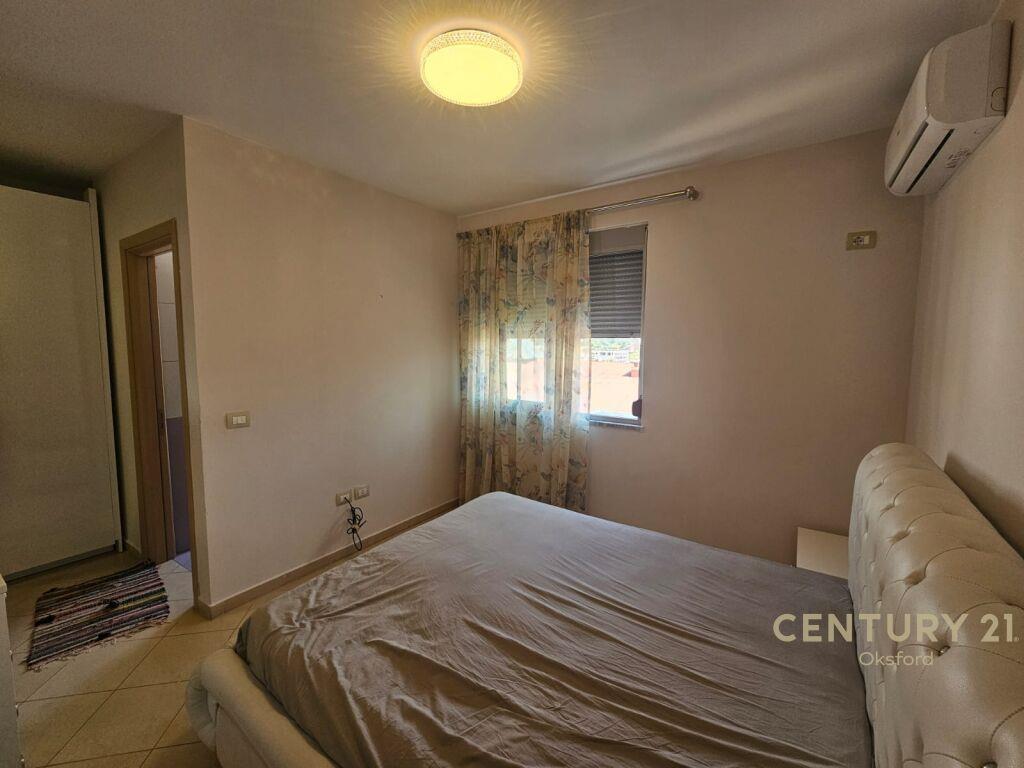 Qira Apartament 3+1+2 Vilat Gjermane 700 €