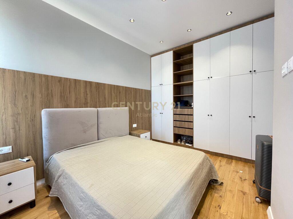 SHITET SUPER APARTAMENT 1+1 ME PAMJE DETI ANSORE NE VOLLGA!