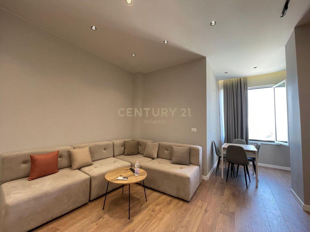 SHITET SUPER APARTAMENT 1+1 ME PAMJE DETI ANSORE NE VOLLGA!