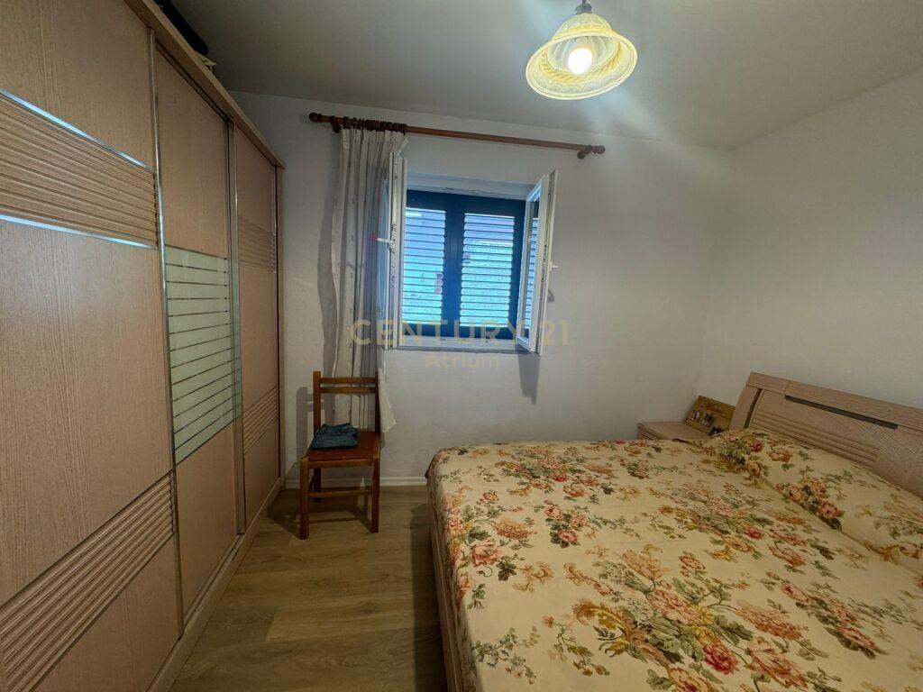 APARTAMENT 1+1 PER QIRA PRANE RRUGES ALI VISHA ! Atrium99337