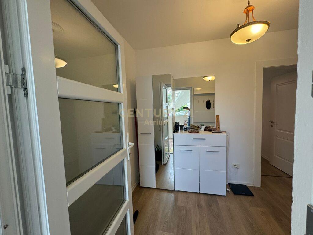 APARTAMENT 1+1 PER QIRA PRANE RRUGES ALI VISHA ! Atrium99337
