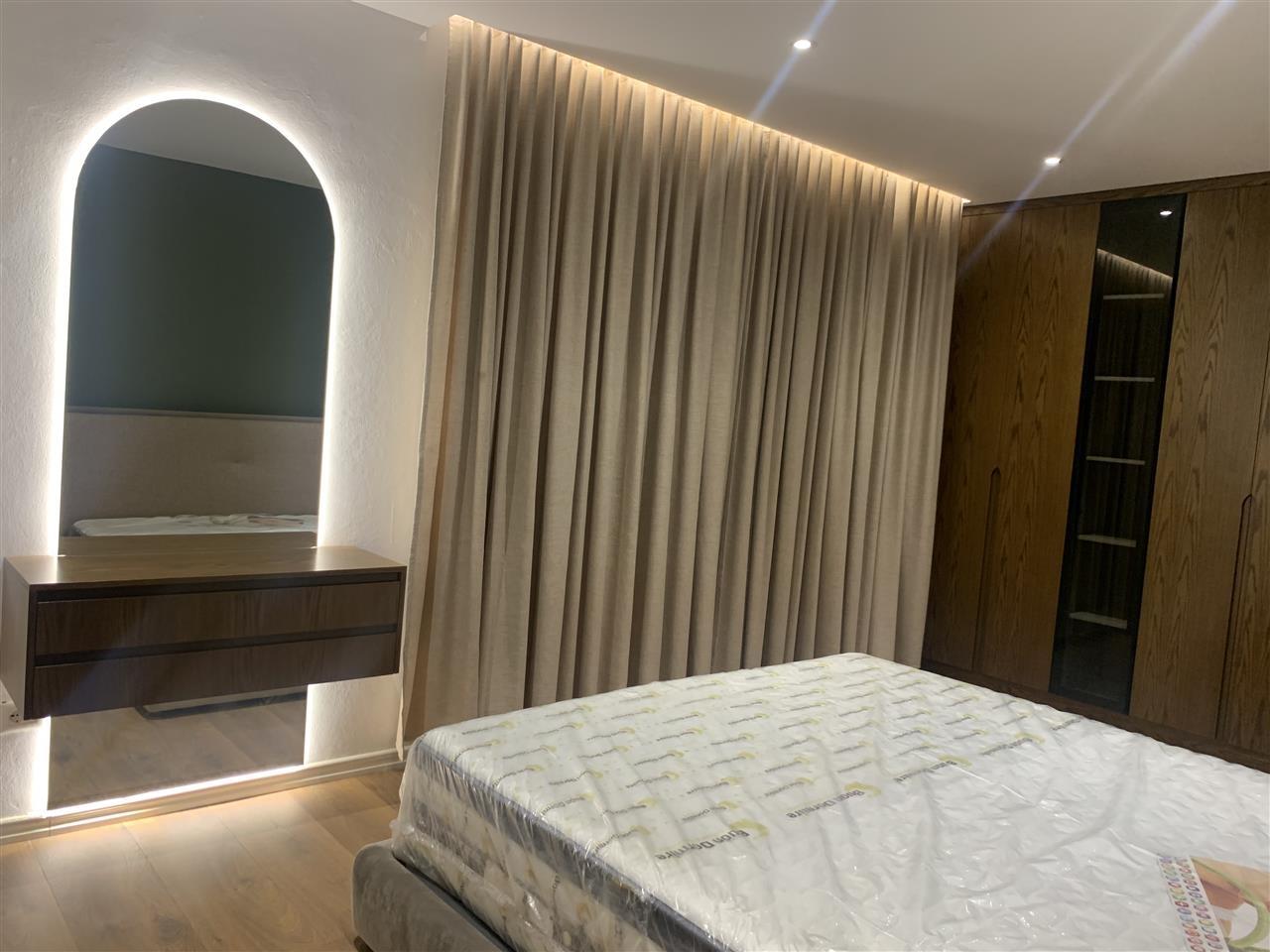 Jepet Me Qera Apartament 2+1+1 Ballkon