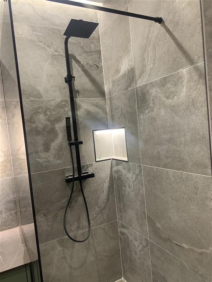 Jepet Me Qera Apartament 2+1+1 Ballkon