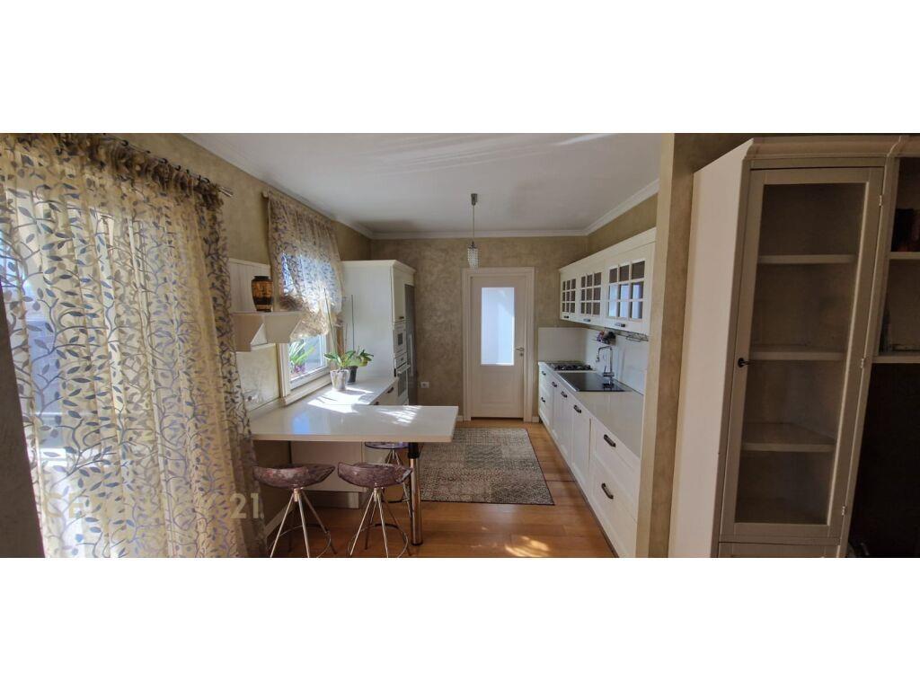 Qira Apartament 2+1+2 Ministria e Jashtme €800