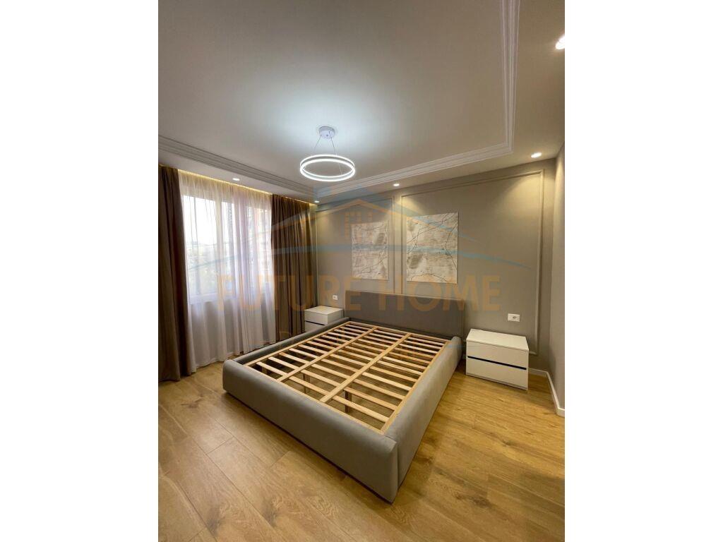 Shitet, Apartament 1+1, 21 Dhjetori