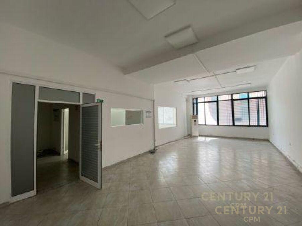 SHESIM AMBIENT OKAZION TEK 21 DHJETORI !!!