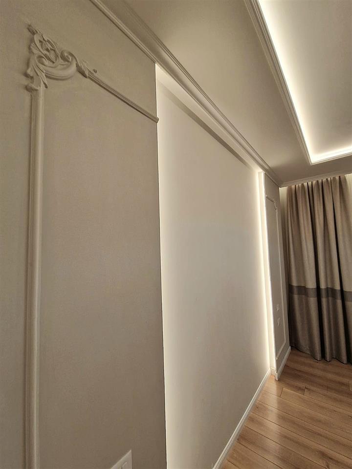 Vila te reja luksi 5 km nga deti Qerretit