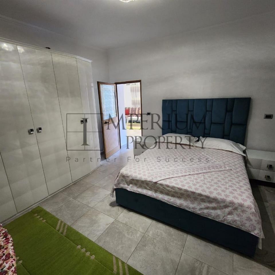 JEPET ME QIRA DURRES 2+1