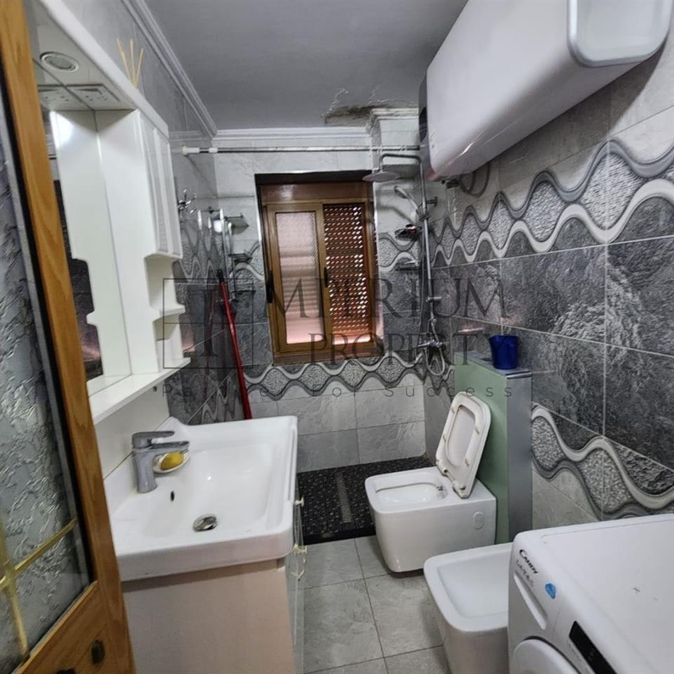 JEPET ME QIRA DURRES 2+1