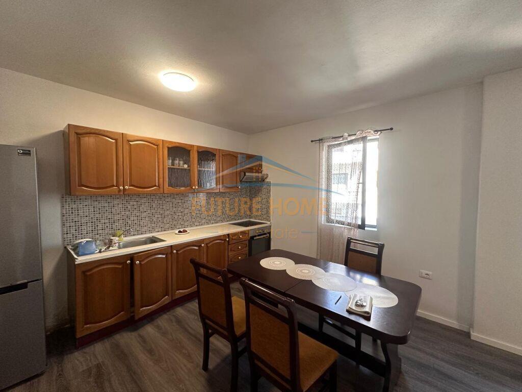 Qera, Apartament 2+1, Rruga “Misto Mame”, Tiranë