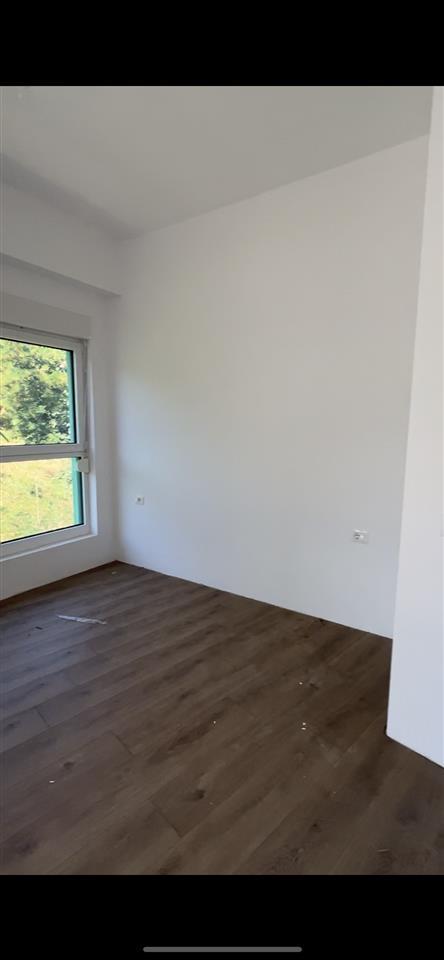 Shitet apartament 2+1 Rezidenca Kaimi