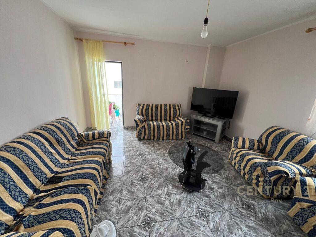SHITET APARTAMENT 2+1 PRANE UJSJELLES DURRES !!!