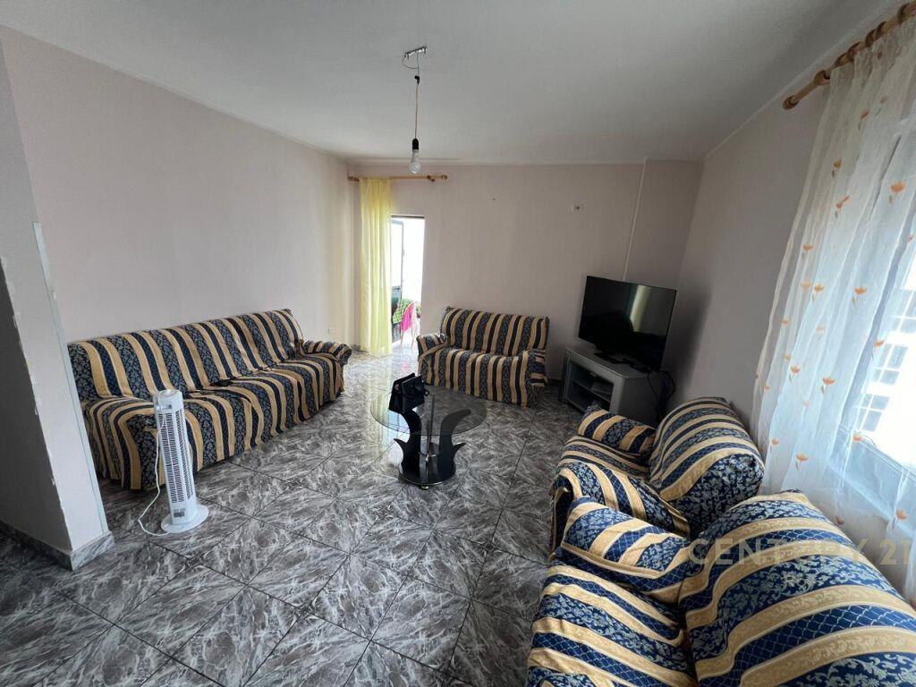 SHITET APARTAMENT 2+1 PRANE UJSJELLES DURRES !!!