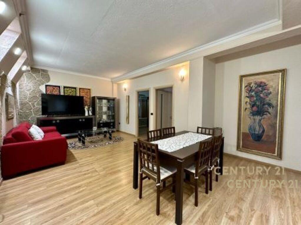 JEPET ME QIRA APARTAMENT 2+1+POST PARKIMI OKS99354