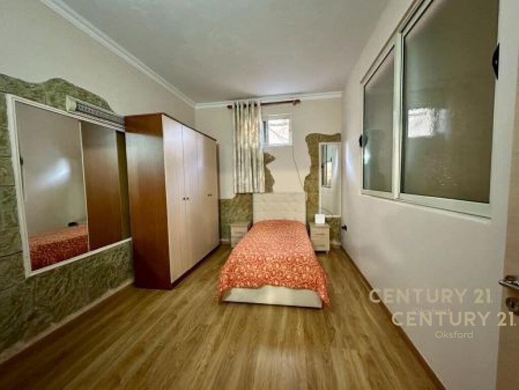 JEPET ME QIRA APARTAMENT 2+1+POST PARKIMI OKS99354