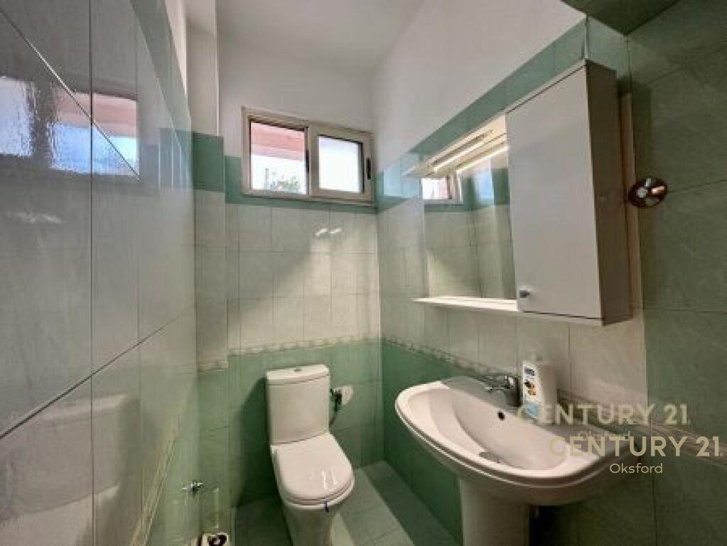 JEPET ME QIRA APARTAMENT 2+1+POST PARKIMI OKS99354