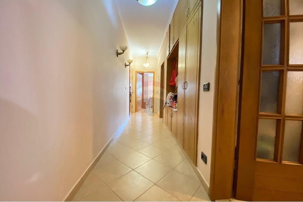 Apartament 2+1 per shitje tek Liqeni i Tiranes!