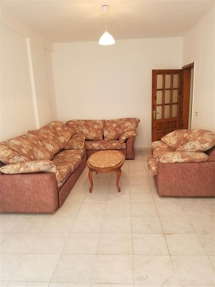 JAP APARTAMENT 2+1 NE DON BOSKO, PJESERISHT I MOBILUAR. LIRO