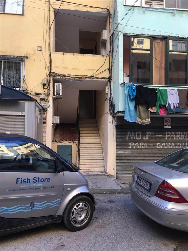 JAP APARTAMENT 2+1 NE DON BOSKO, PJESERISHT I MOBILUAR. LIRO