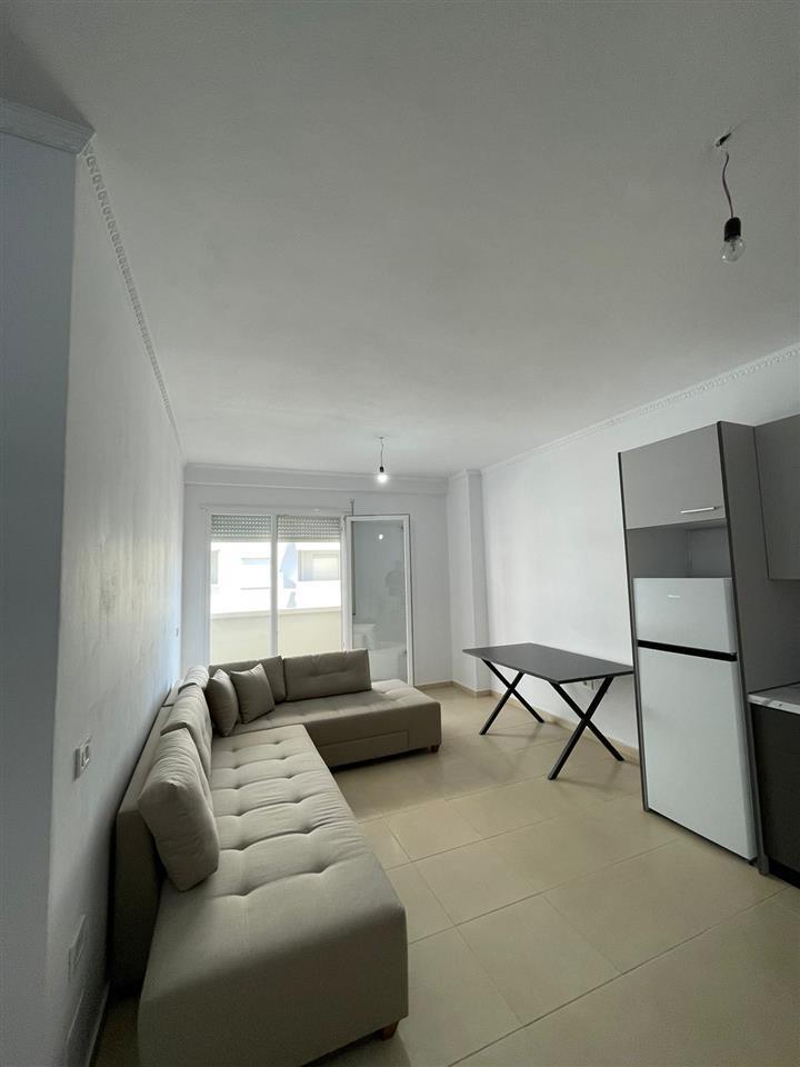 Apartament me qera vlore