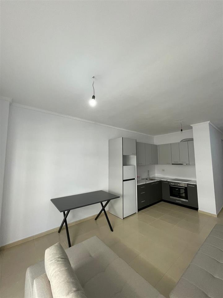 Apartament me qera vlore