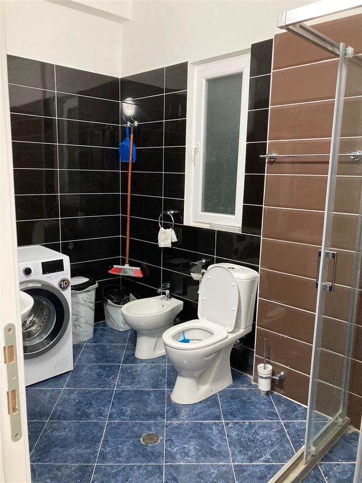 Apartament me qera afatgjate 1+1 buze detit tek Rrapi Vlore