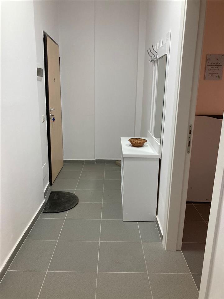 Apartament me qera afatgjate 1+1 buze detit tek Rrapi Vlore