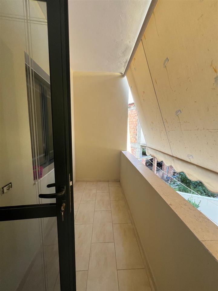 Qira Apartament 2+1+2 Shkozë €450 | 112 m2