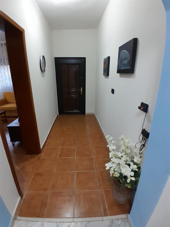 Shitet Shtepia Private 2 Kateshe ne Fier Lagja Liri