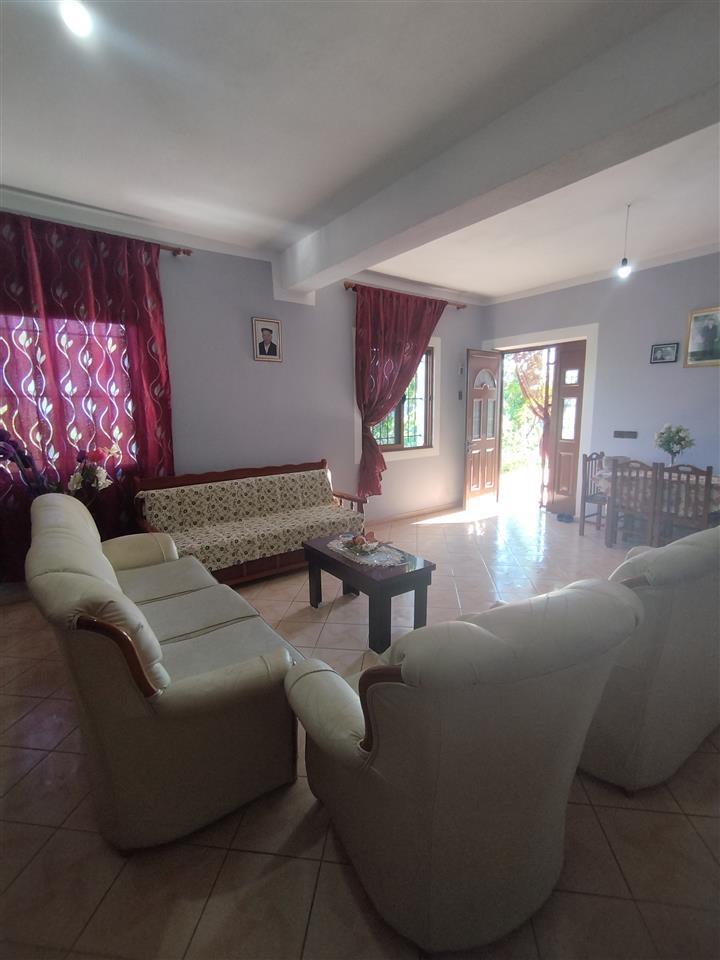 Shitet Shtepia Private lagja Afrimi ri Fier