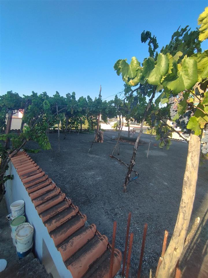 Shitet Shtepia Private lagja Afrimi ri Fier