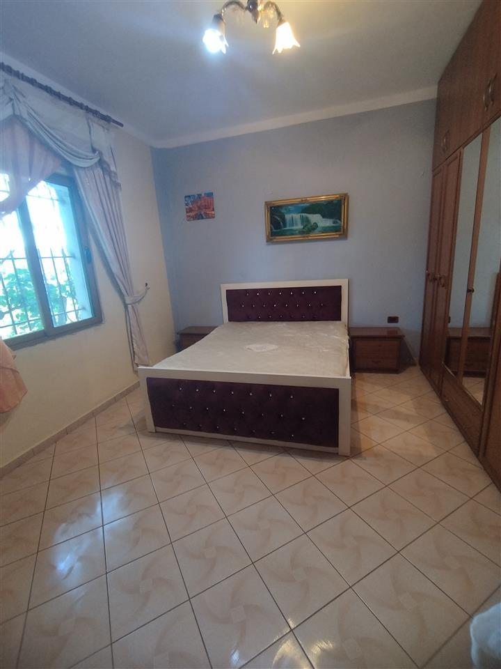 Shitet Shtepia Private lagja Afrimi ri Fier