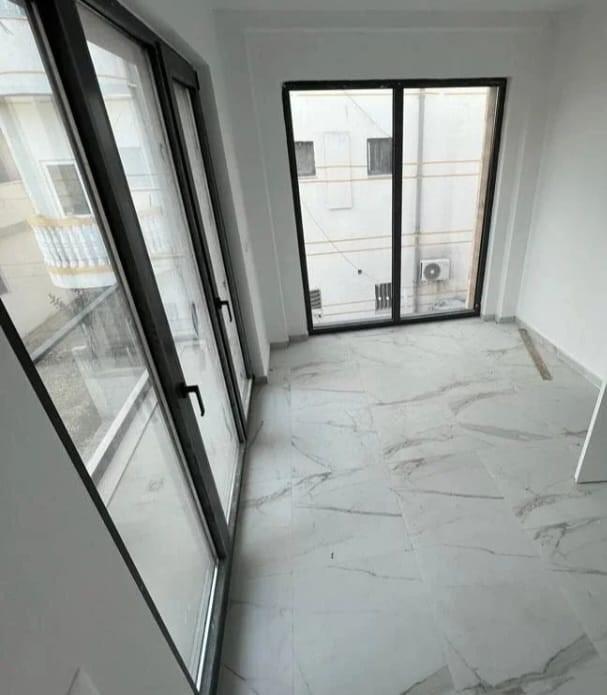 SHITET VILE NE GOLEM PRANE DETIT !