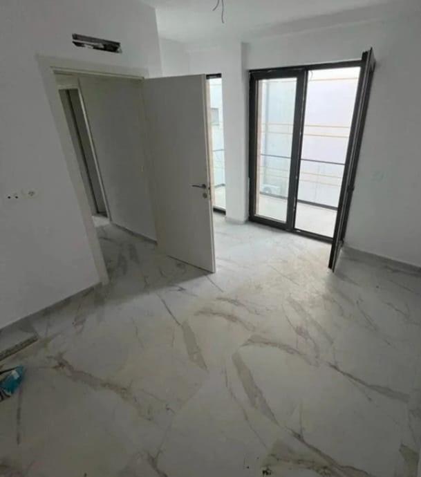 SHITET VILE NE GOLEM PRANE DETIT !