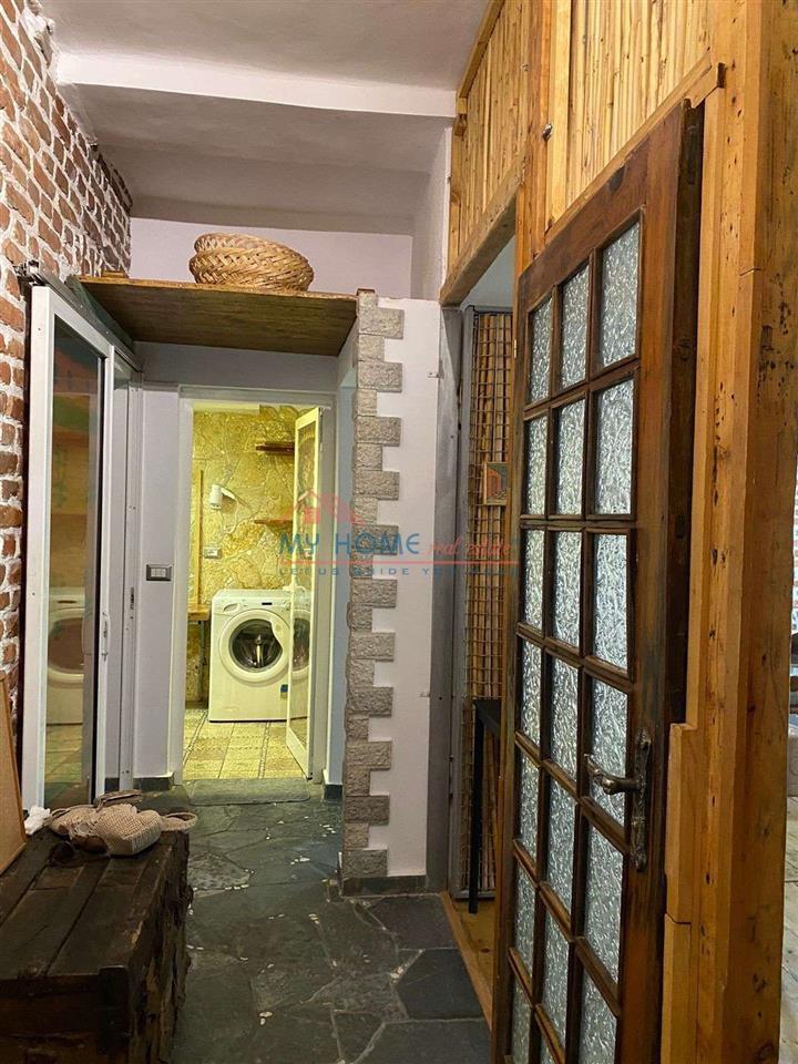 Apartament 1+1 me qera Qender