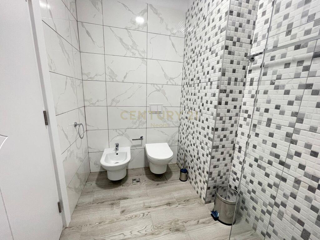 Qira,Apartament 2+1+Post parkimi,Kodra e Diellit