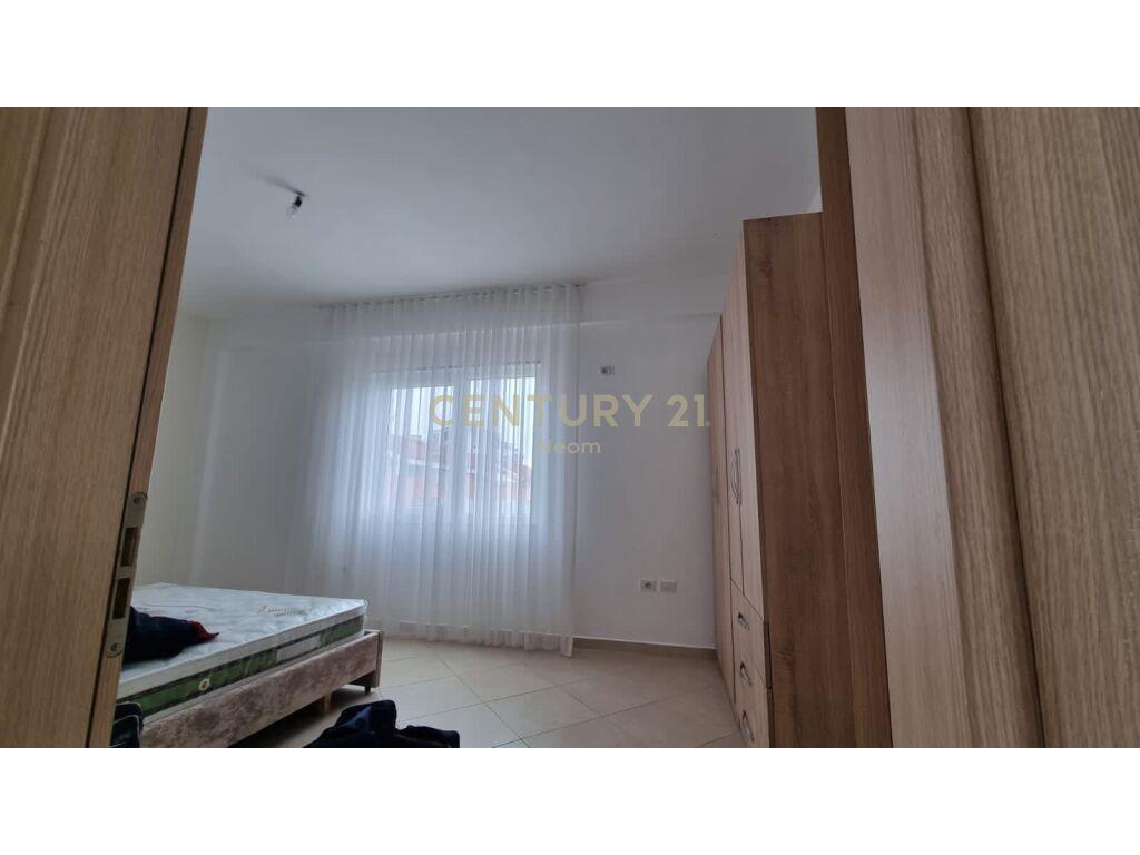 JAPIM ME QERA APARTAMENT 2+1 NE LIQEN TE THATE! Neom99388