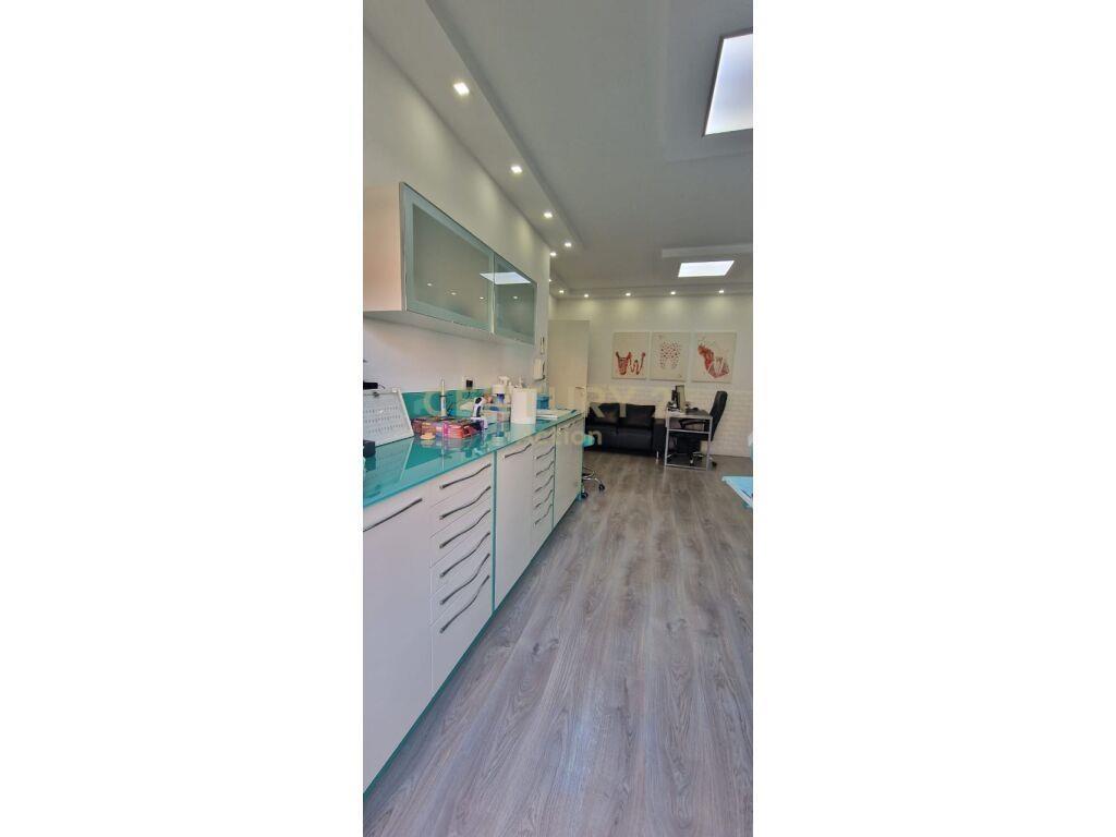 SHITET APARTAMENT 2+1 PRANË SHKOLLËS SË BALETIT! Action99516