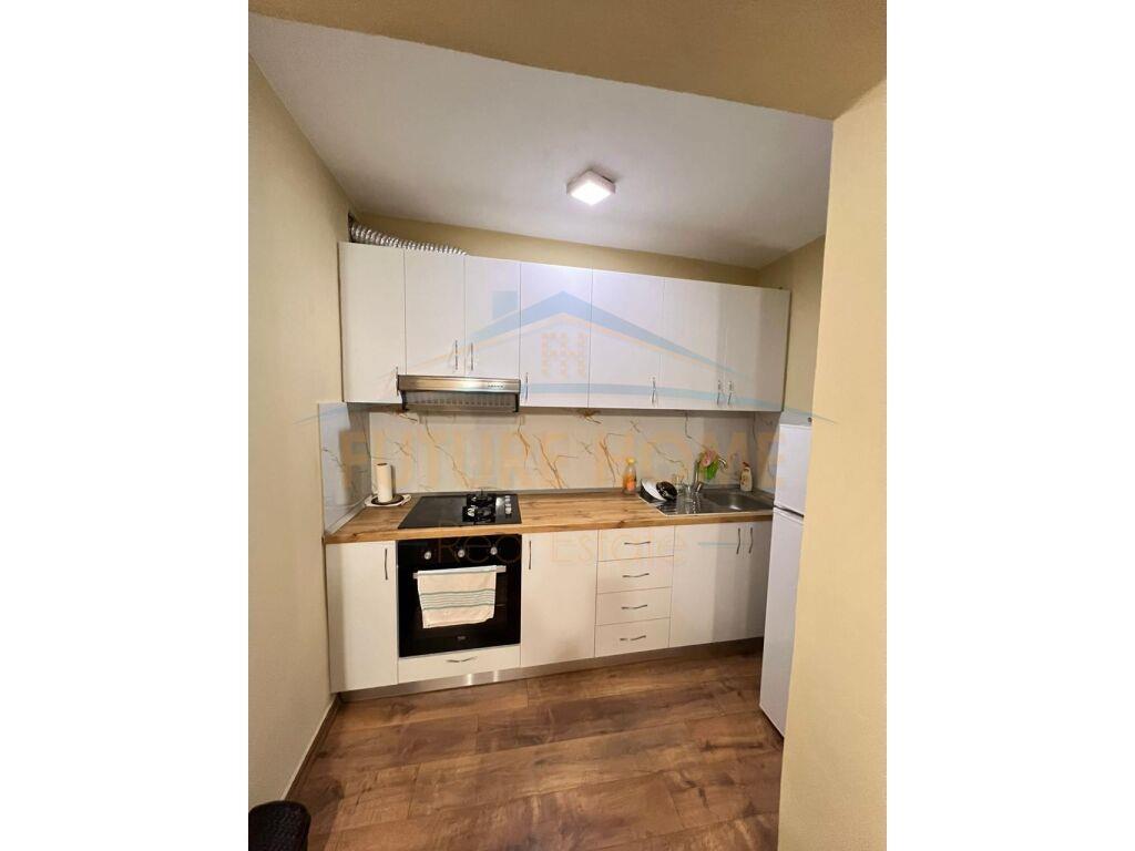 Shitet, Apartament 1+1, Rruga Mine Peza, Tiranë