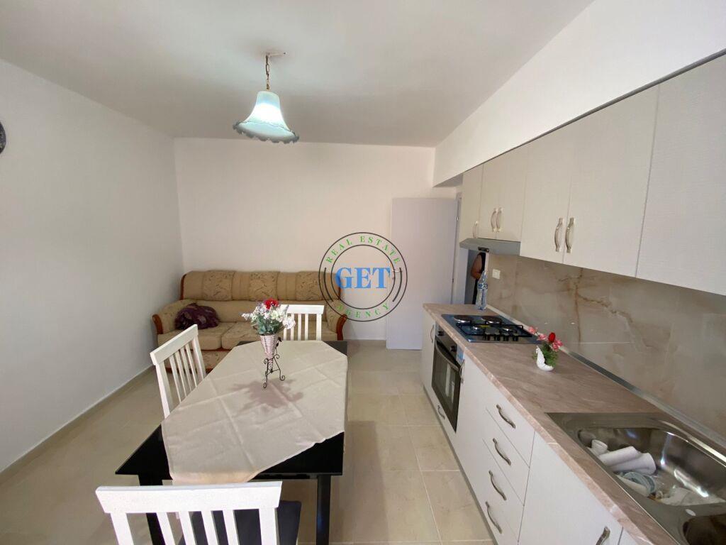 Shitet, Apartament 1+1, Prane Shkolles “Eftali Koci”, Durres