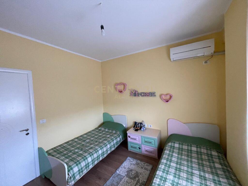 APARTAMENT 2 + 1 NE SHKOZE !
