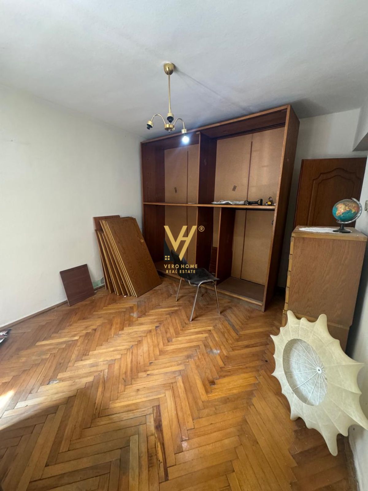 AMBIENT TE 21 DHJETORI 170.000 EURO