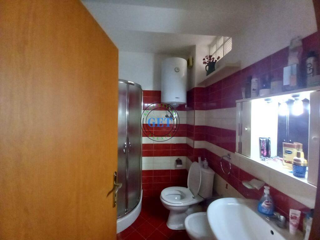 Qira, Apartament 1+1, Pallati Sportit, Durres.