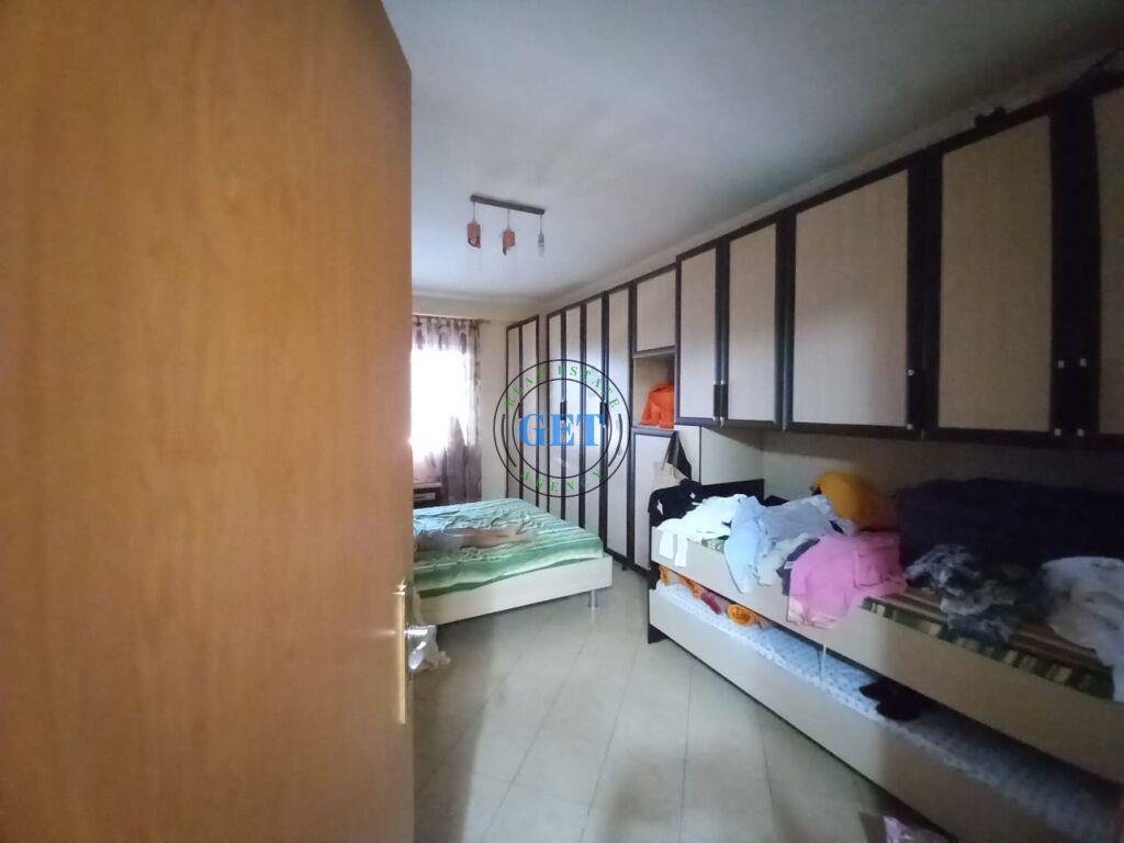 Qira, Apartament 1+1, Pallati Sportit, Durres.