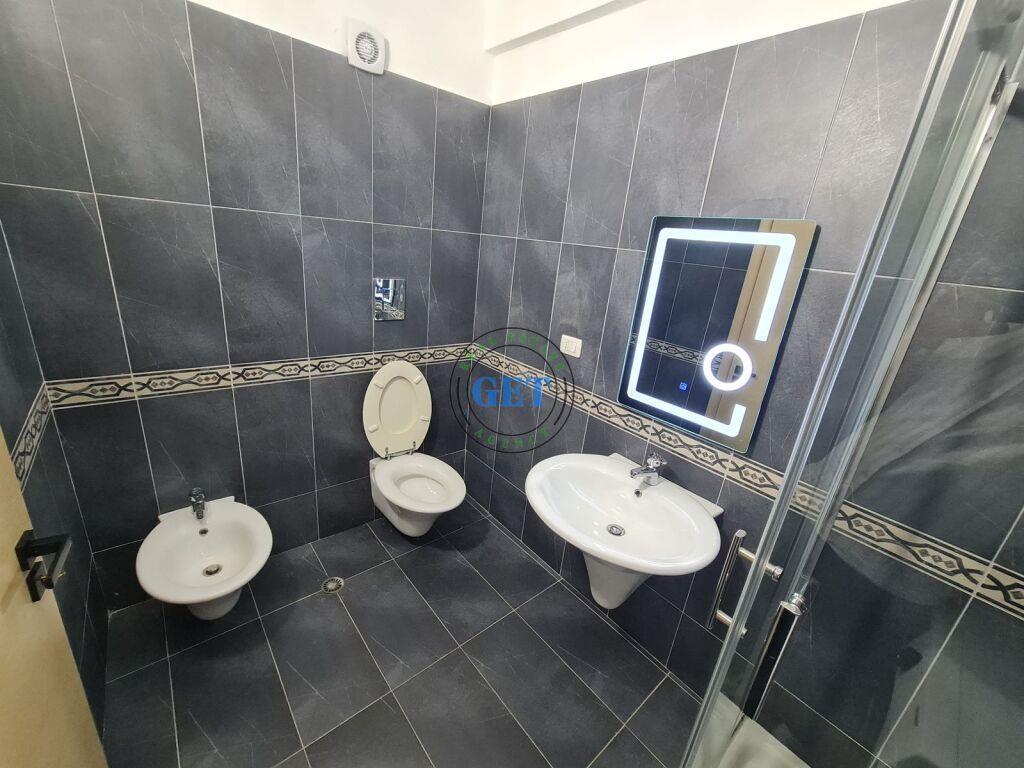 Shitet, Apartament Luxury 1+1, Rrota e Kuqe, Durres