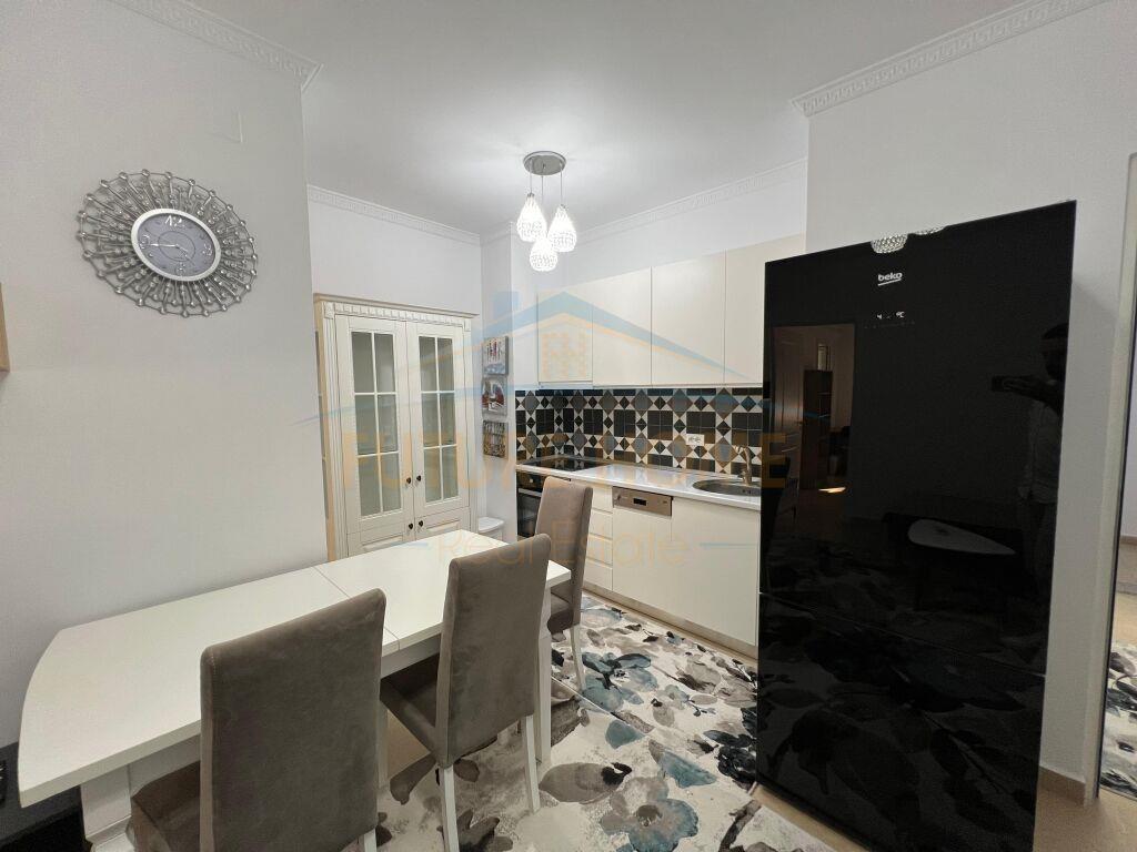 Jepet me Qera 2+1 Unaza e Re