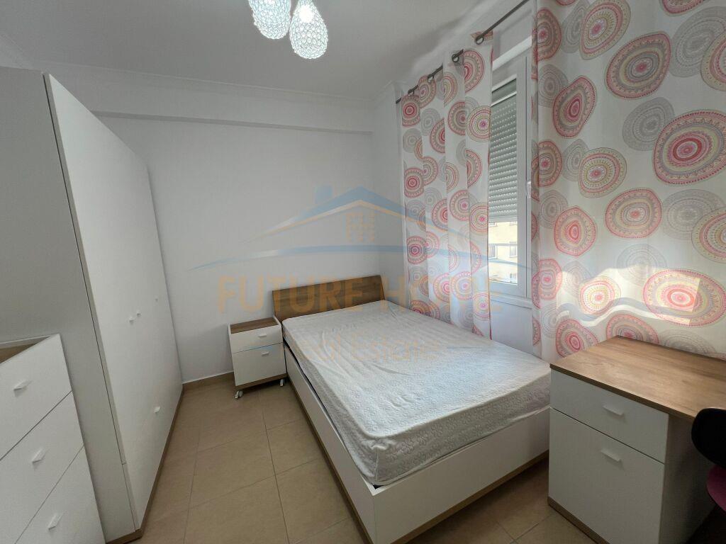 Jepet me Qera 2+1 Unaza e Re