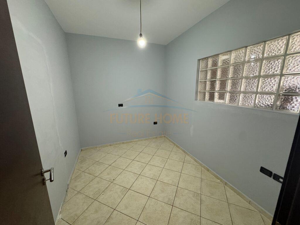 Jepet me Qera 2+1 Sheshi Wilson,Tirane